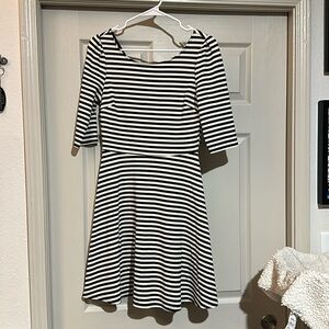 Pixley Striped 3/4 Sleeve Dress Size Medium